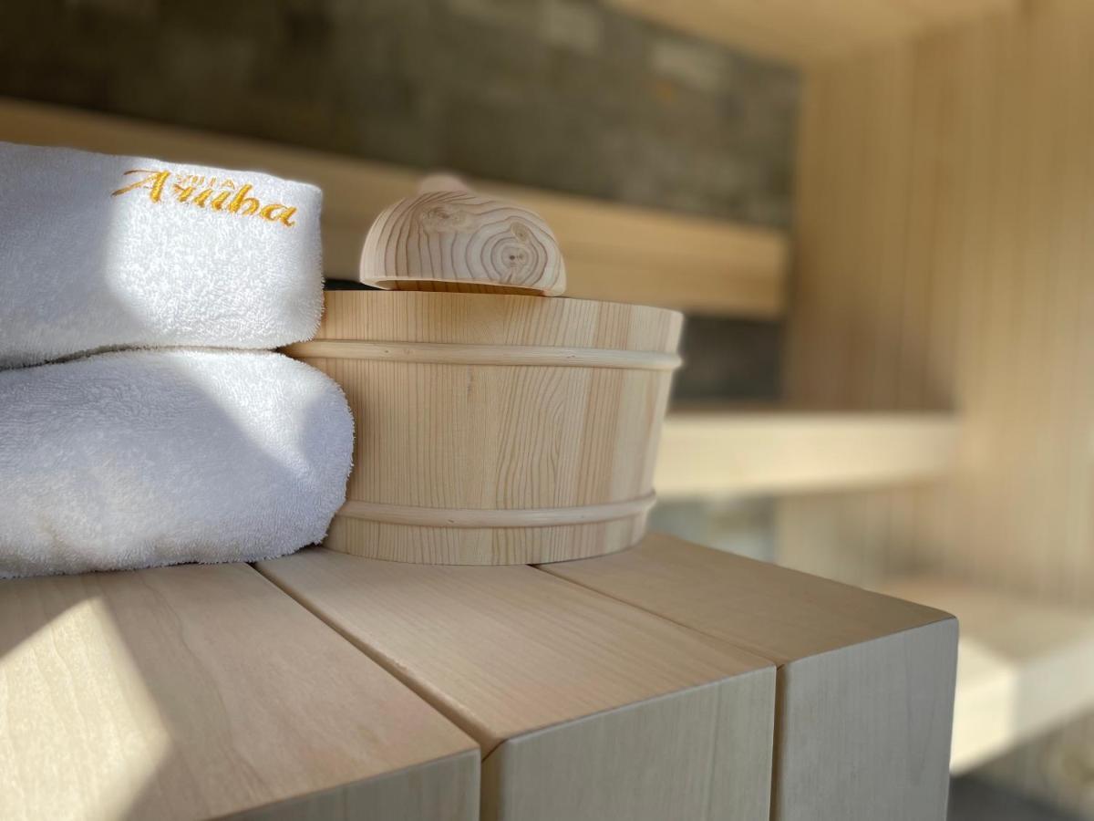 Villa Aruba & Private Spa Suites Keszthely Exteriör bild