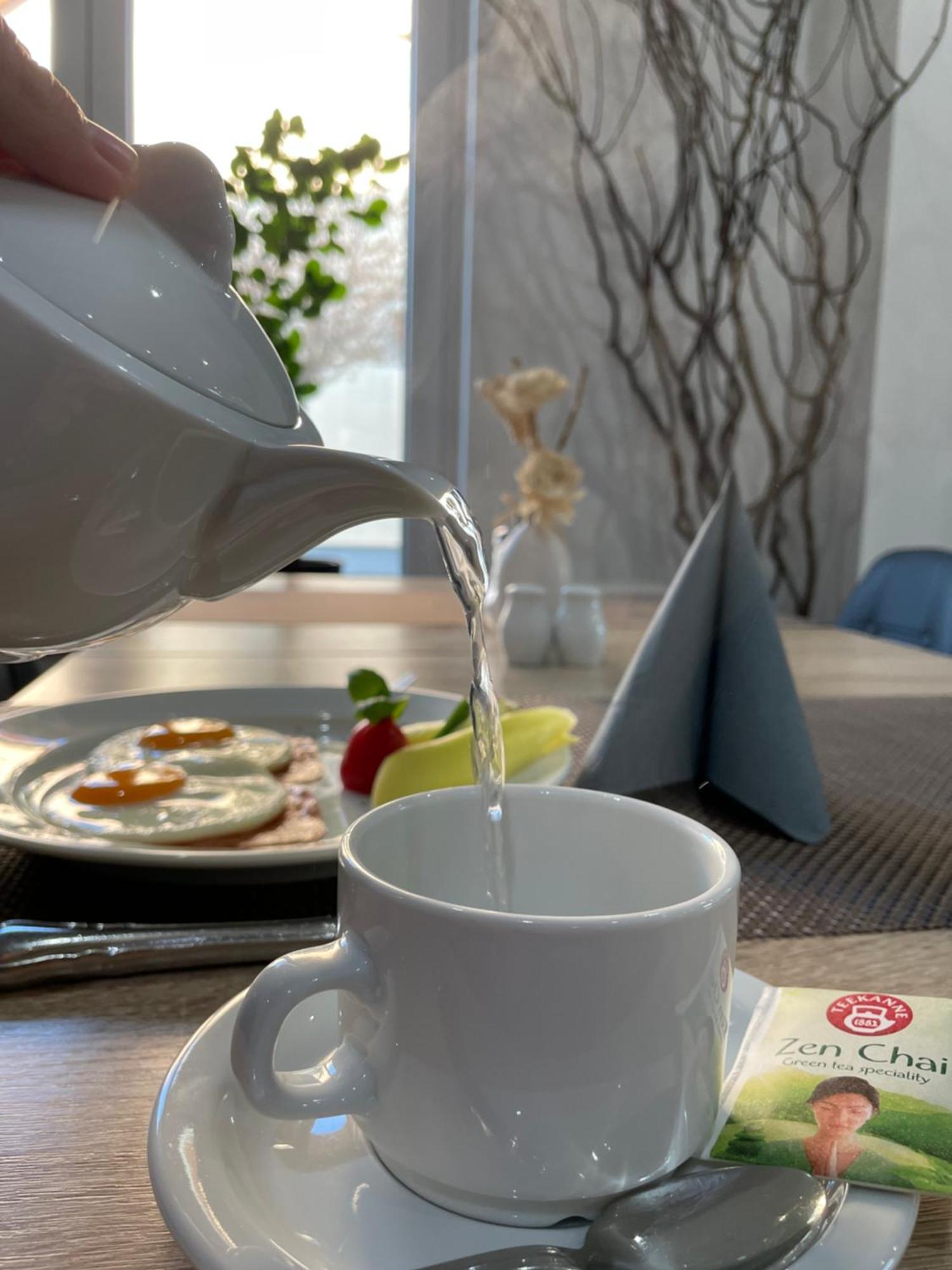 Villa Aruba & Private Spa Suites Keszthely Exteriör bild